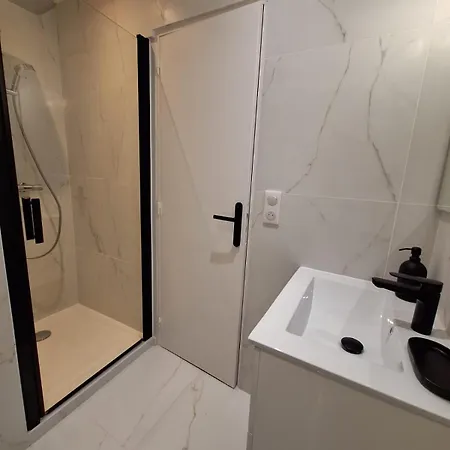 Appartement Comme Une Suite D'Hotel Cannes Exterior foto