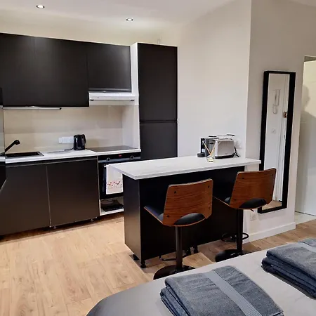 Appartement Comme Une Suite D'Hotel Cannes Exterior foto