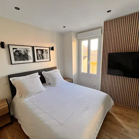 Appartement Comme Une Suite D'Hotel Cannes Exterior foto
