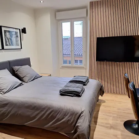 Appartement Comme Une Suite D'Hotel Cannes Exterior foto